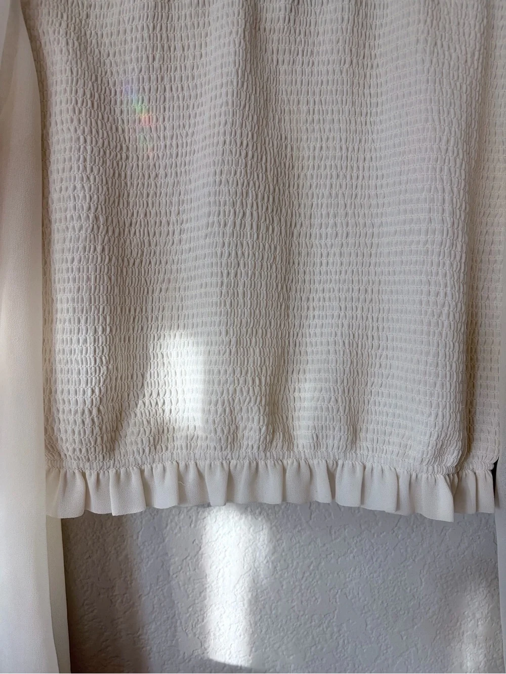 Aritzia Wilfred Cropped Blouse w/ Ruffled Top & Sheer LongSleeves in White -Sz M